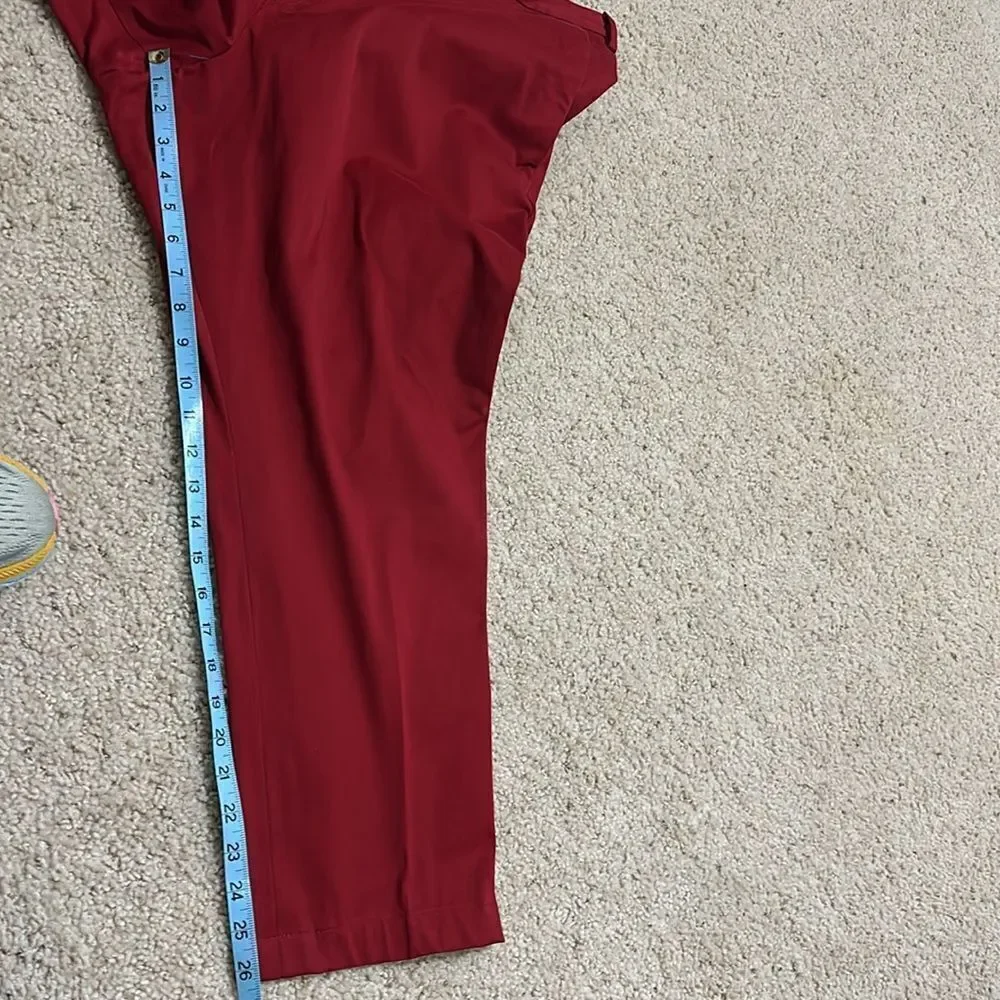 NWT Banana Republic Slim Rapid Movement Chino 42W SHORT